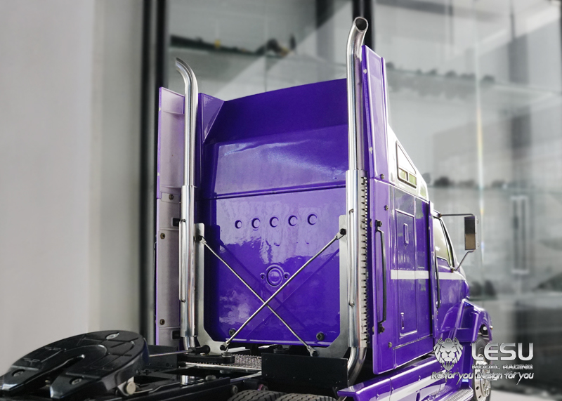 Echappements Verticaux Doubles Chromés pour camions radiocommandés 1/14