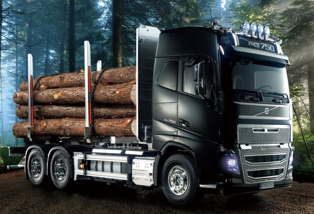 Montage du Volvo FH16 750 Tamiya (2)