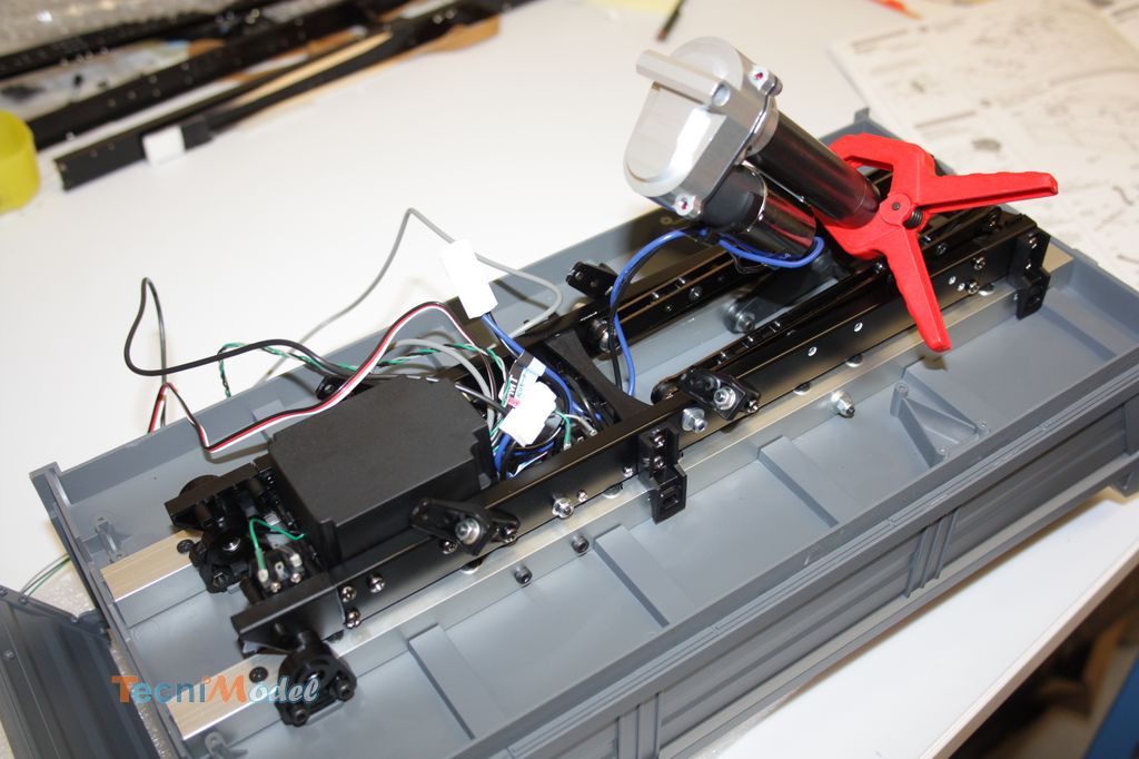 Montage du Arocs 3348 Tamiya