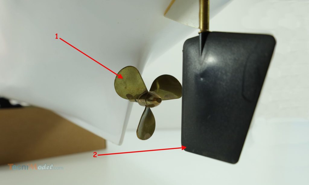 Les bases de l'installation RC d'un bateau