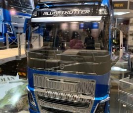 Camion RC Tamiya Volvo FH16 Globetrotter XL 750 4X2 1/14_17