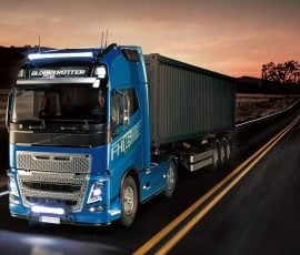 Camion RC Tamiya Volvo FH16 Globetrotter XL 750 4X2 1/14_6