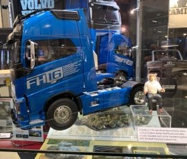 Camion RC Tamiya Volvo FH16 Globetrotter XL 750 4X2 1/14_7