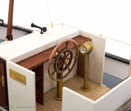 Remorqueur à vapeur "Tim" 1/20